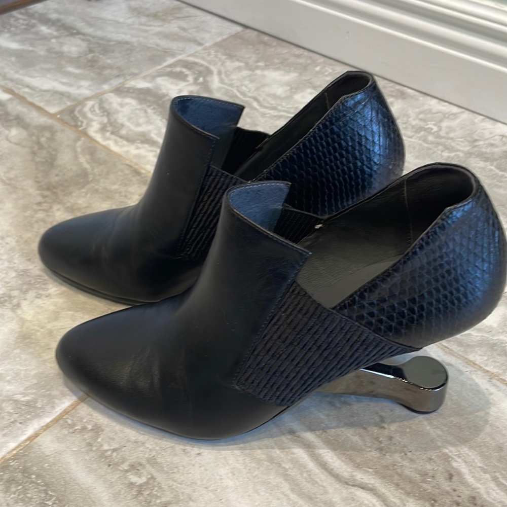 United Nude Eamz Janis Black